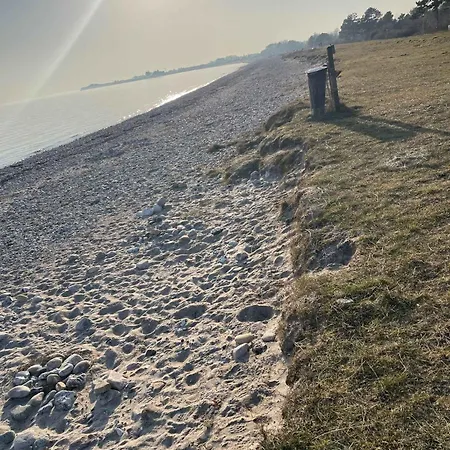 度假居 Idyllic Summer House Close To Water And Nature *